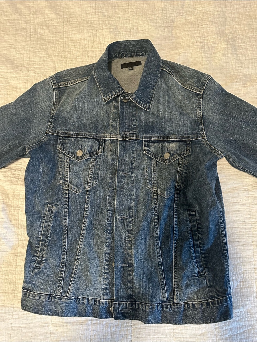 Uniqlo Men's Blue Denim Jacket